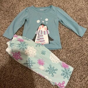 Carter’s 18M fleece and cotton Penguin Pajama Set